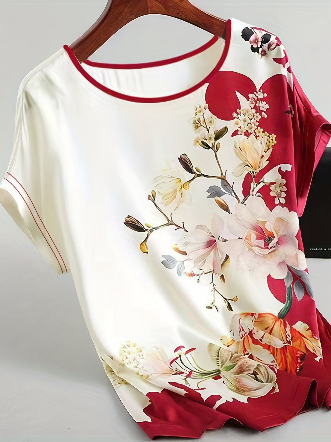 Floral Print T-Shirt - ATSProducts