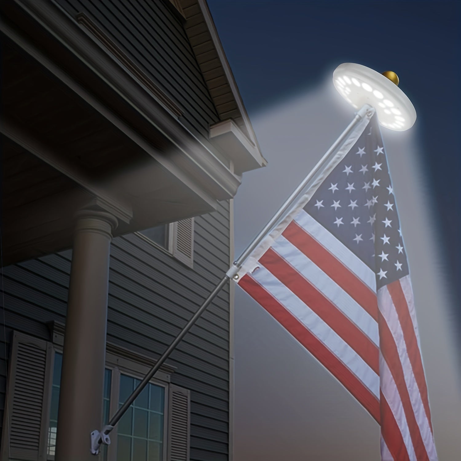 Solar Flagpole Light - ATSProducts