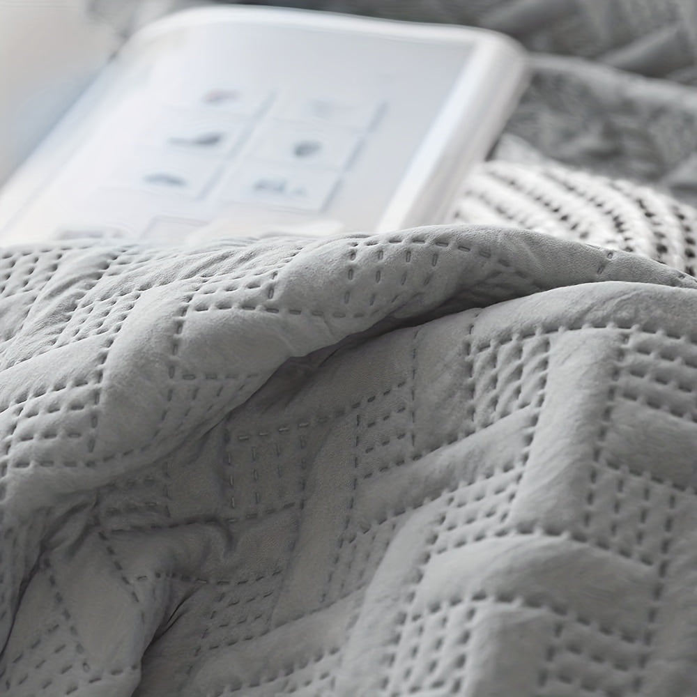 1 Piece Soft & Breathable Solid Color Bedspread - ATSProducts