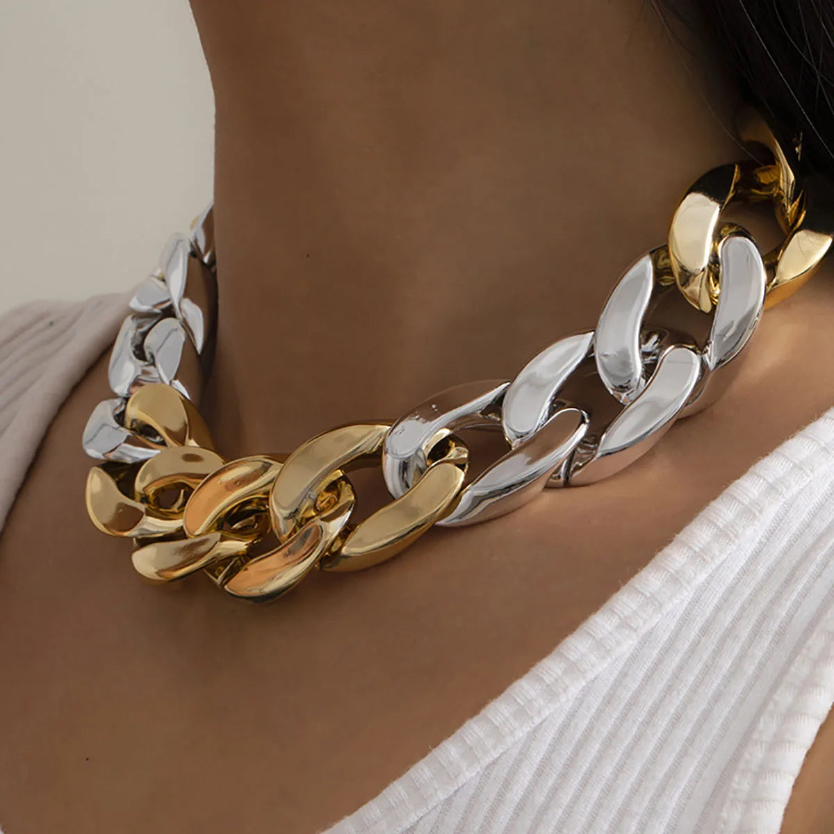 YJ-WYW Exaggerated Necklace