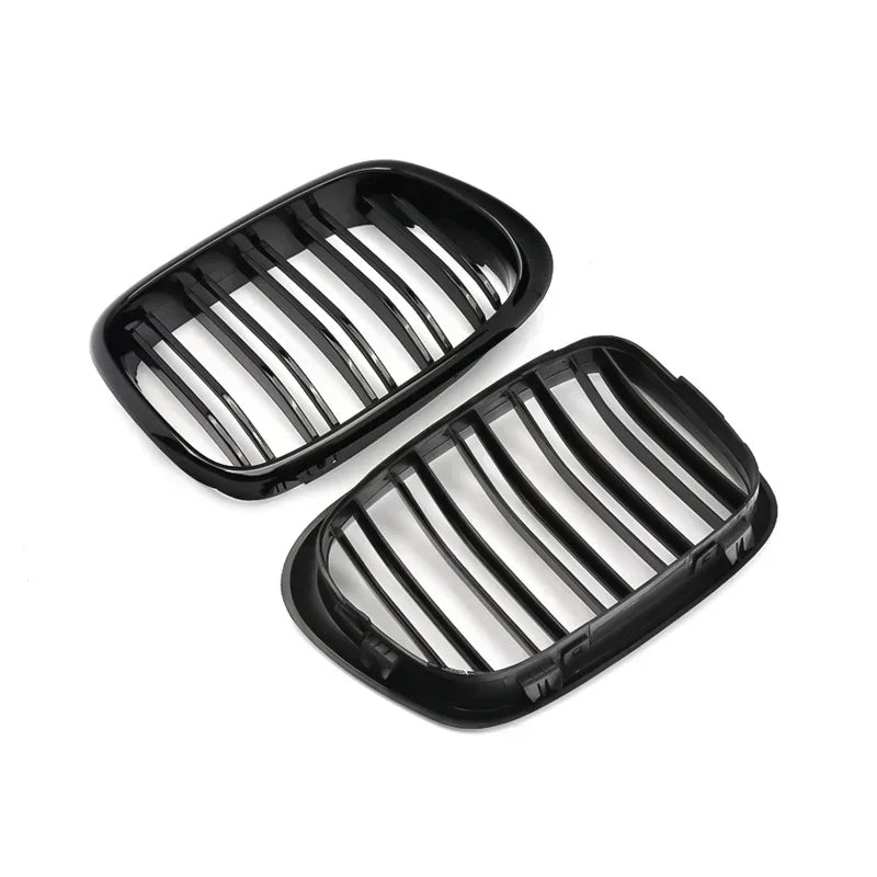 MagicKit Gloss Black Front Kidney Grilles For BMW E39 525 528 530 535 M5 1999-2003 - ATSProducts