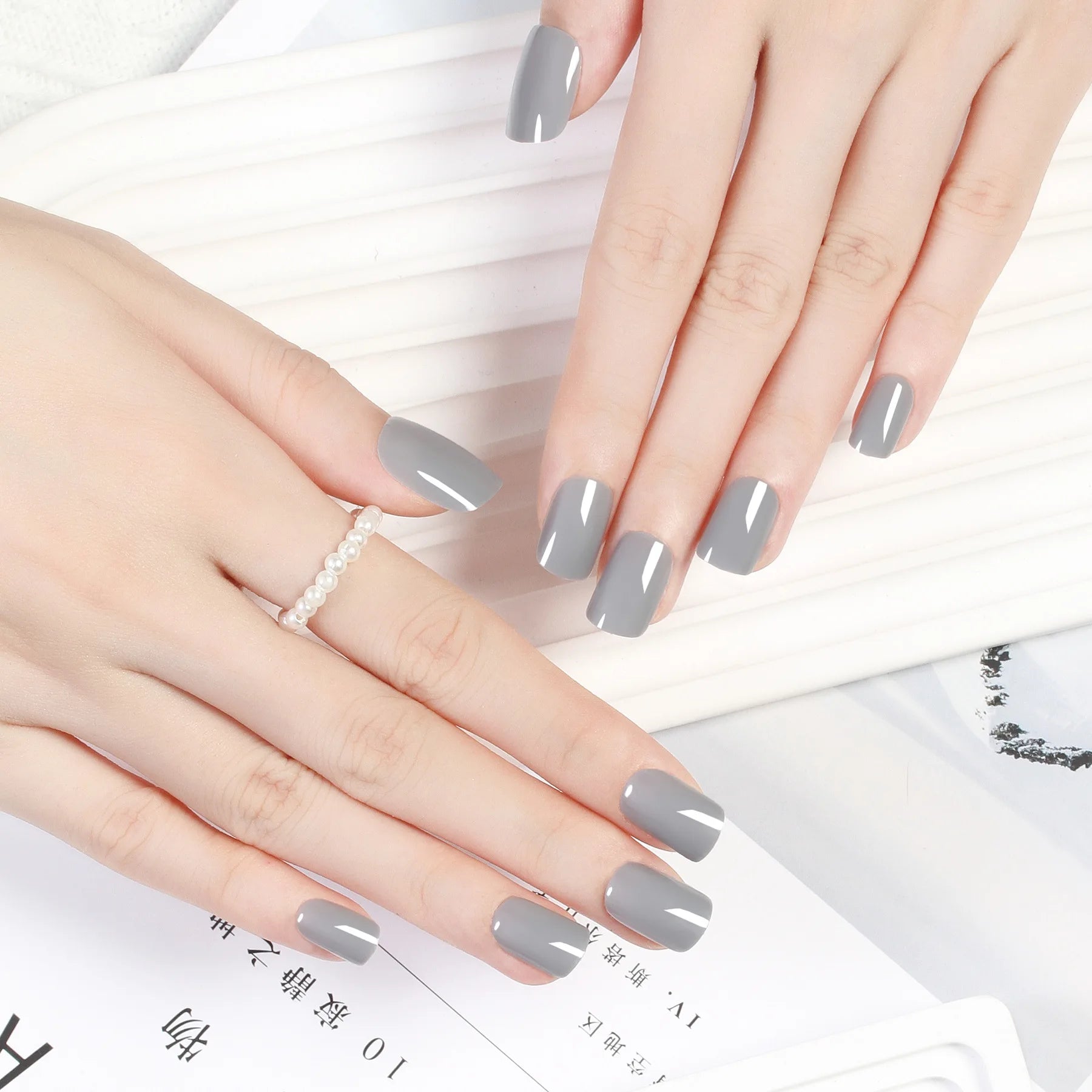 VitaGWX 24 Pcs Full Press on Nails   Set