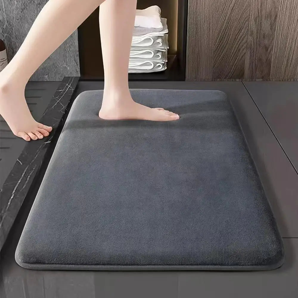 Thick Fast-Drying Bath Mat - ATSProducts