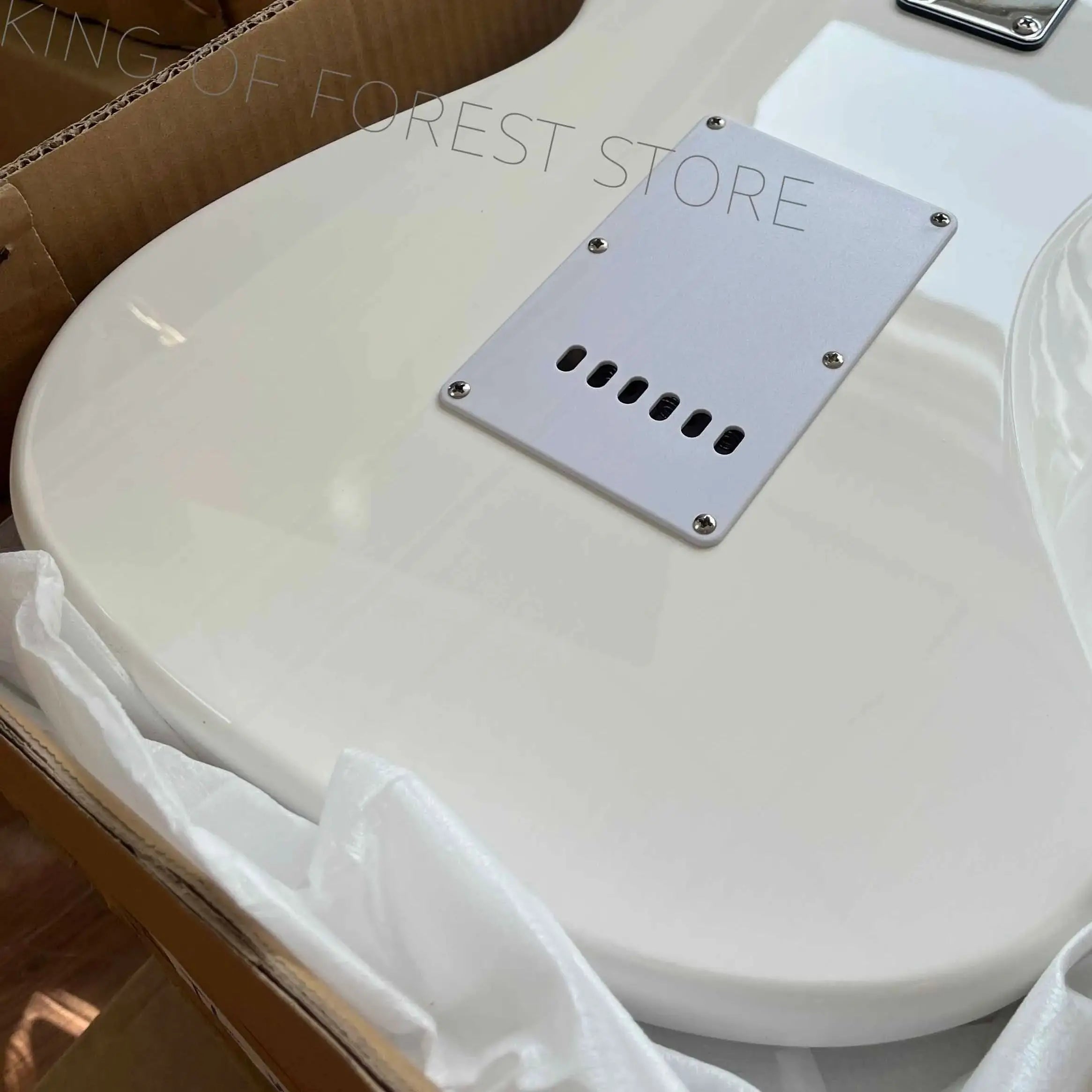White Electric Guitar - ATSProducts