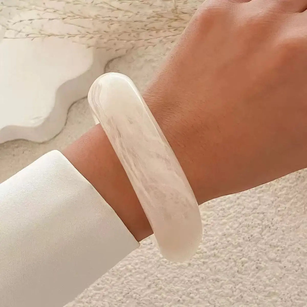 Polygonal Translucent Wide Bracelet - ATSProducts