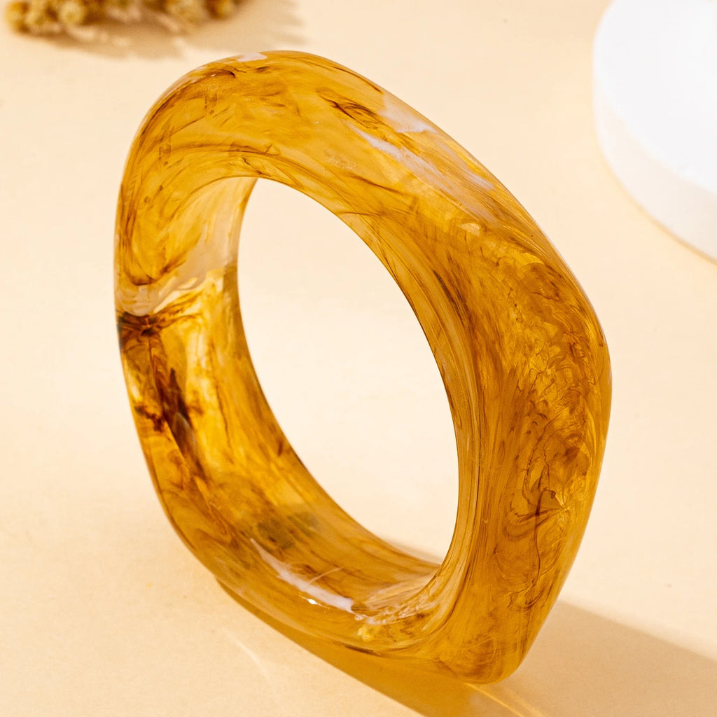 Polygonal Translucent Wide Bracelet - ATSProducts