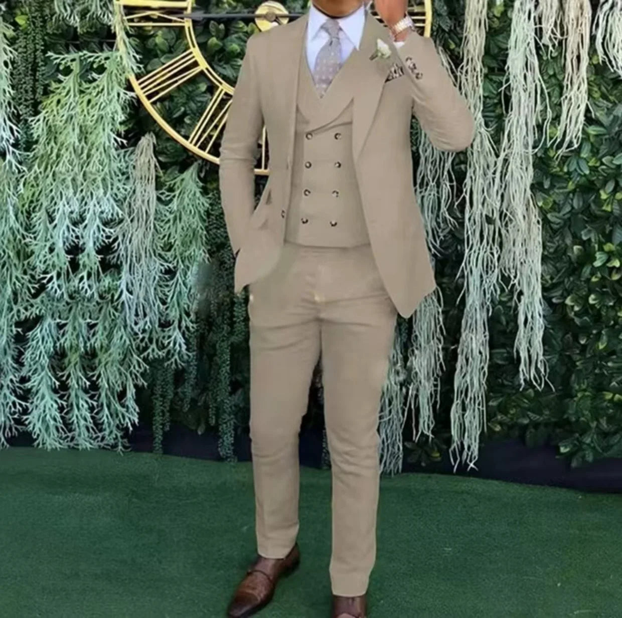 Men's Slim-Fit Three-Piece Suit - ATSProducts