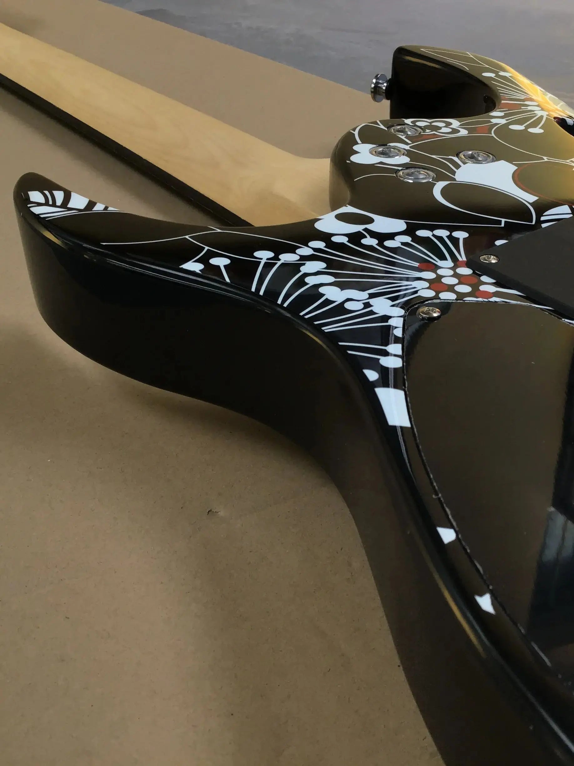 6-string Electric Guitar - ATSProducts