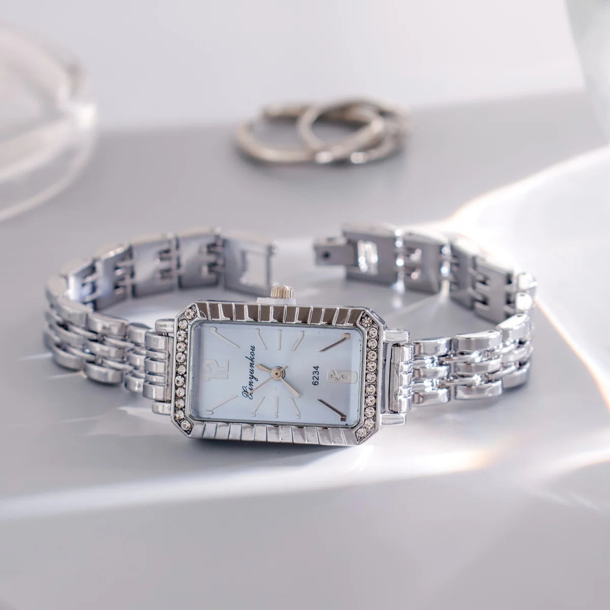 Classic Watch With Rectangular Dial - ATSProducts