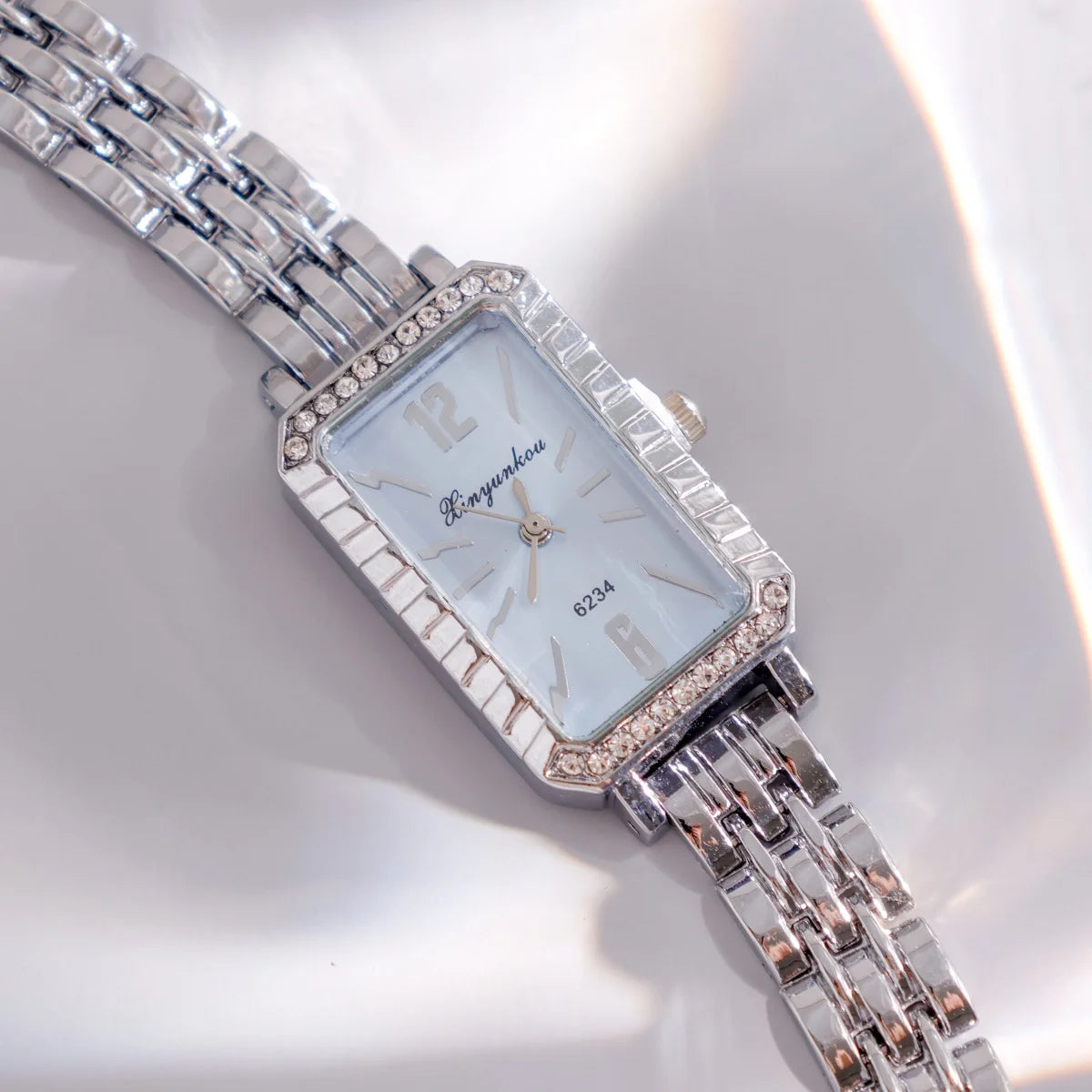 Classic Watch With Rectangular Dial - ATSProducts