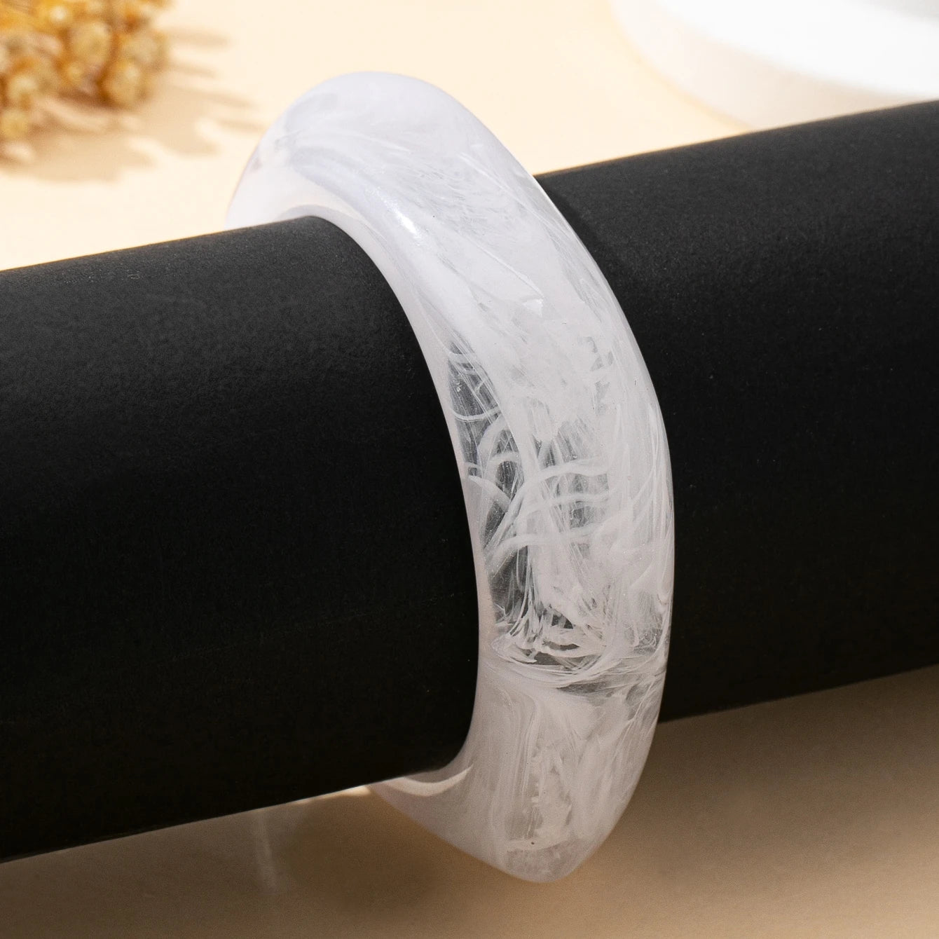 Polygonal Translucent Wide Bracelet - ATSProducts