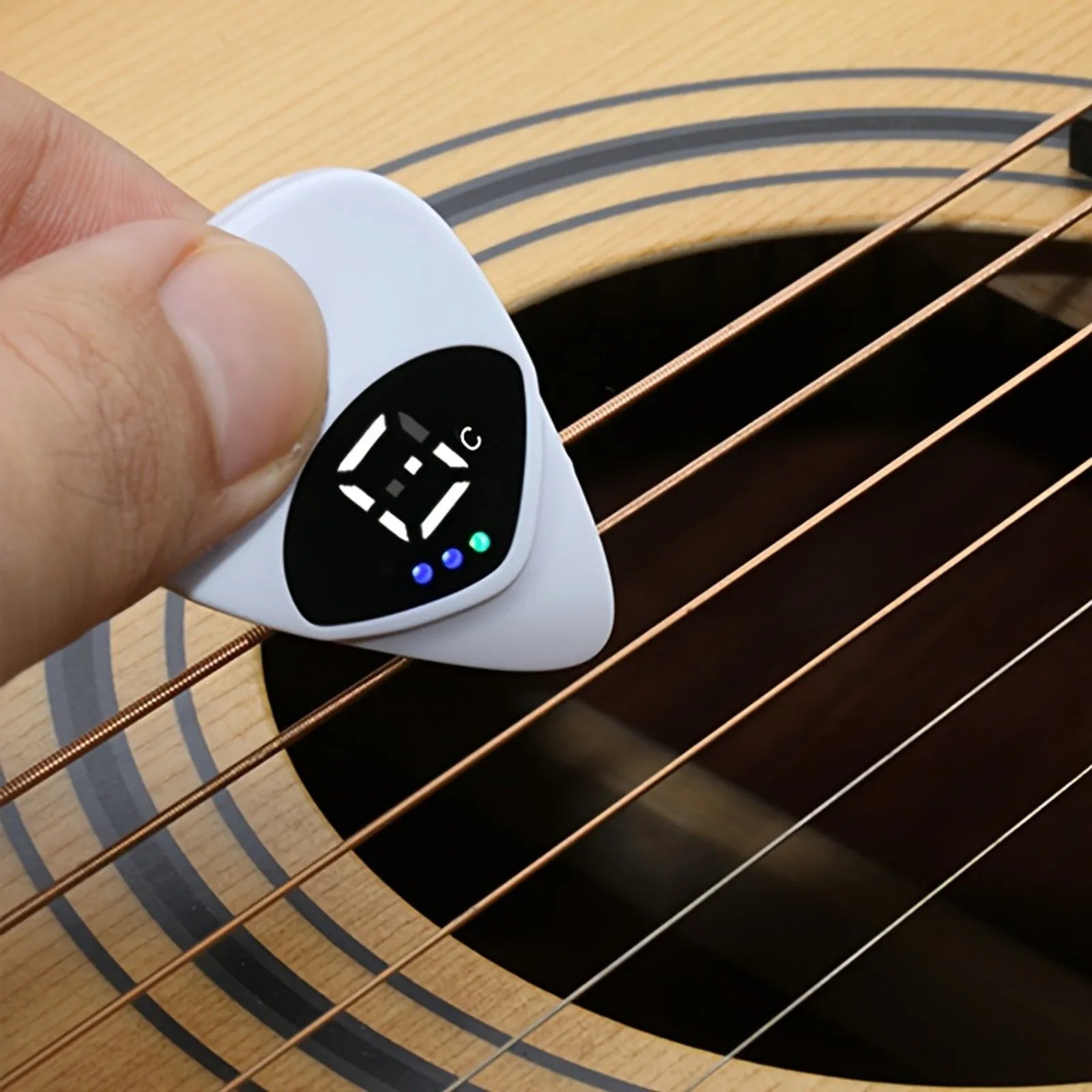 QiJiStar 2-in-1 Guitar Pick & Tuner - ATSProducts