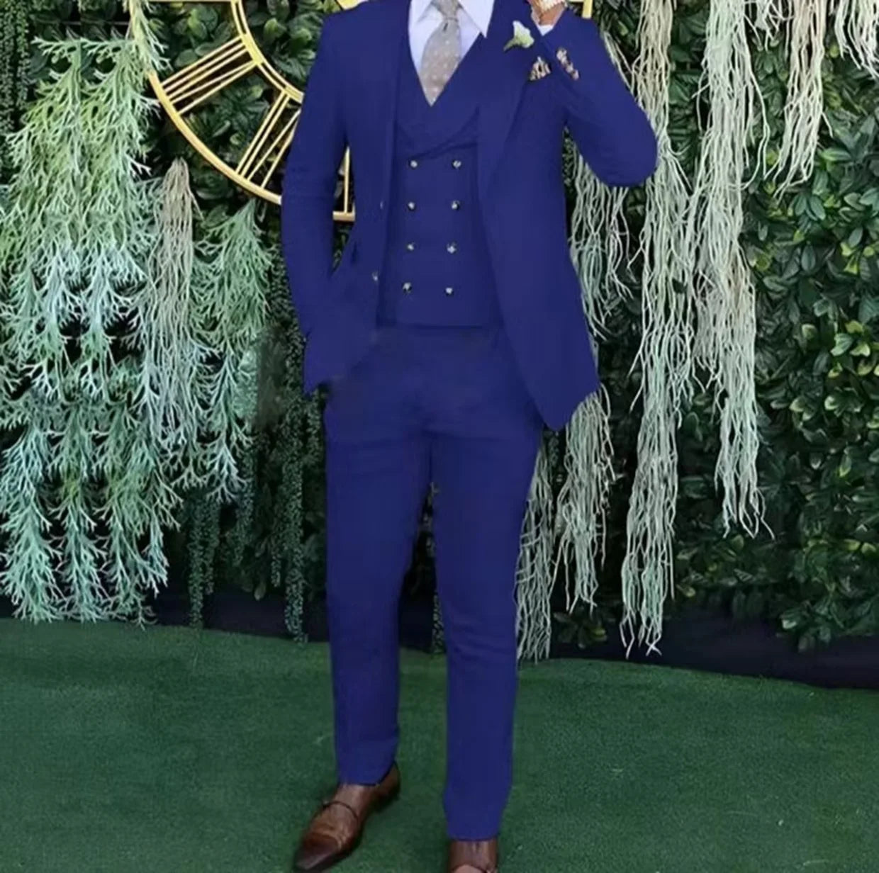 Men's Slim-Fit Three-Piece Suit - ATSProducts