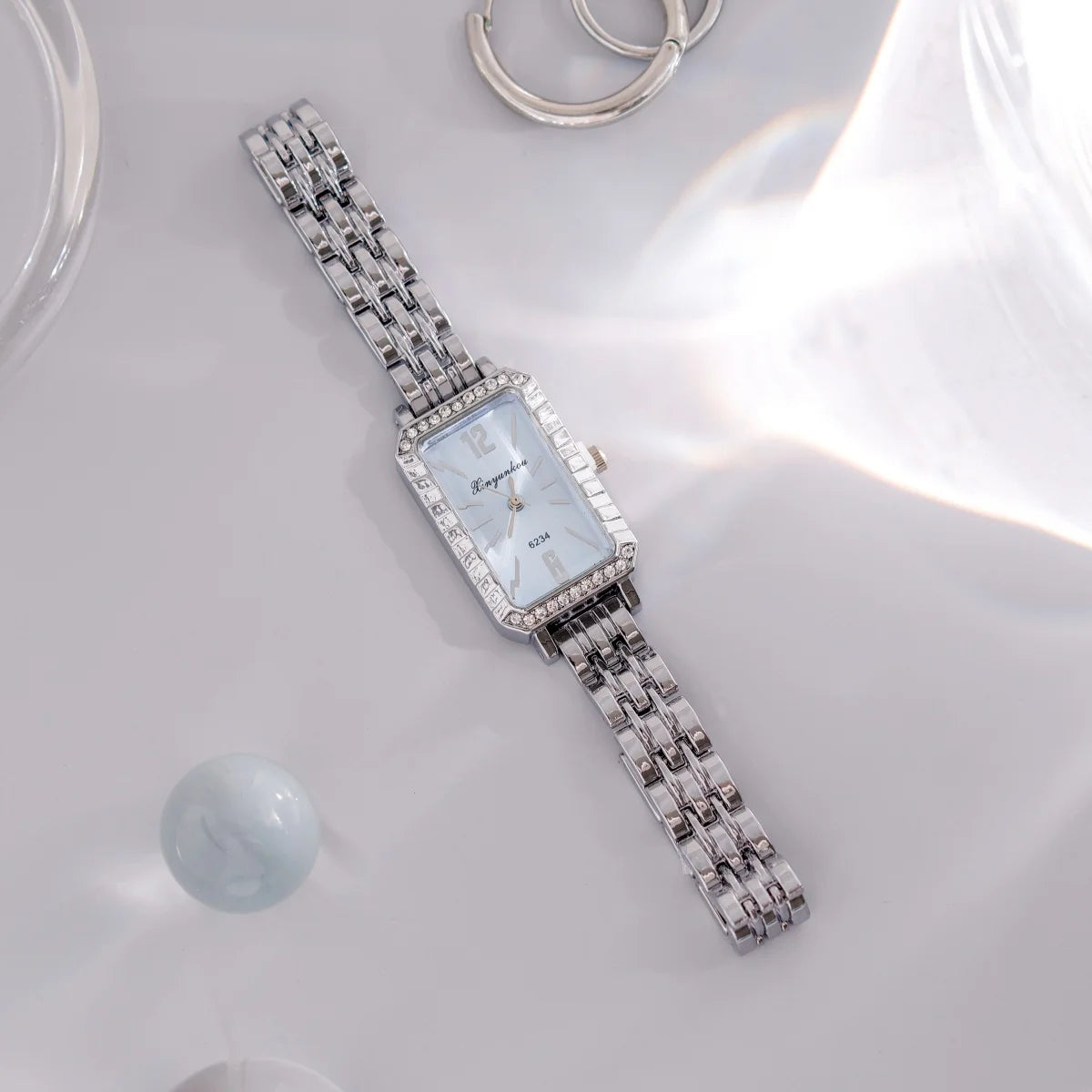 Classic Watch With Rectangular Dial - ATSProducts